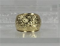 14K YELLOW GOLD RING BAND ETCHED BASKET STYLE