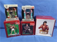 Elvis Ornaments-some musical