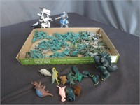Green Army Men & Dinosaurs