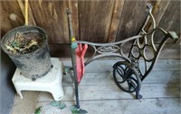 Pulley & Sewing Stand