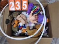 Box of Toys/Dolls/Stuffed Animals