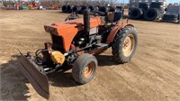 Kubota B7100 FWD Tractor w/ Blade & 3pt