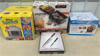 Food & Rice Cooker, Grill, Knife Set