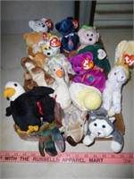 20pc Ty Beanie Baby Collection - 8 Bears!