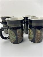 4 Vintage Mugs