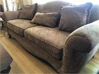 Broyhill Tapestry Sofa (Very nice ~ See below)