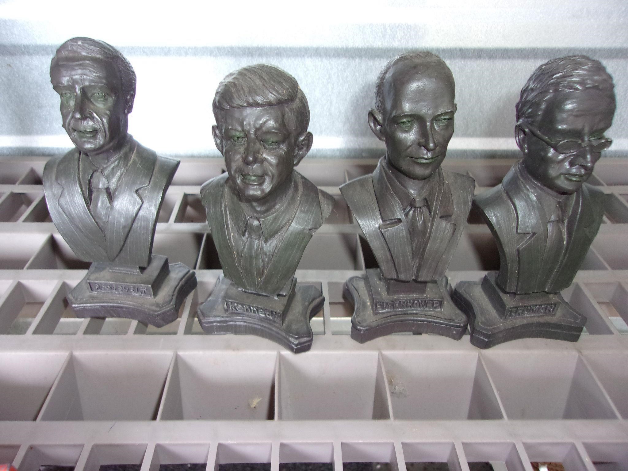 president statue collection
