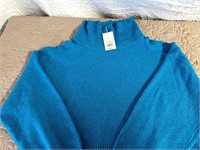 Womens Turtle Neck Sweater Size XL