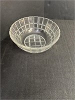 Crystal, basket weave bowl, 8in diameter