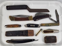 ASSORTED LOT ANTIQUE POCKET KNIFES, RAZOR, TOOLS