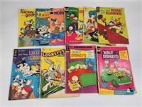 ASSORTED LOT OF VINTAGE LOONEY TUNES COMIC BOOKS