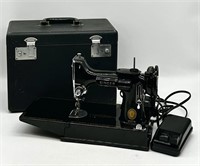 Antique Featherweight Sewing Machine, Black