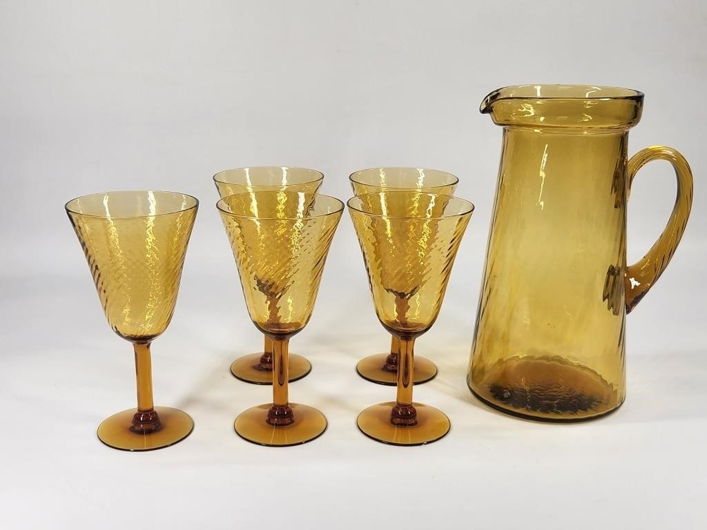 VINTAGE LIBBEY AMBER WATER PITCHER & 5 GLASSES