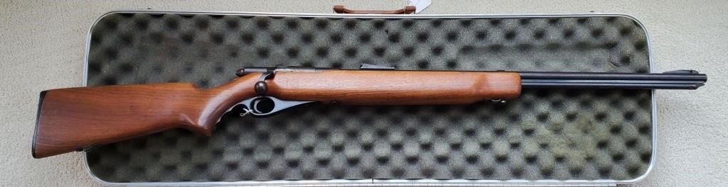 MOSSBERG 22 Cal. BOLT ACTION RIFLE / CASH ONLY