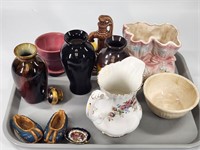 ASSORTED LOT OF CERAMIC AND POTTERY