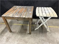 Plastic & wood outdoor side tables