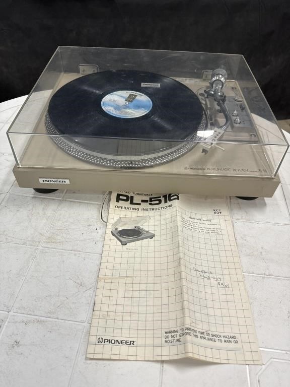 Pioneer PL-516 Stereo Turntable