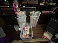 LOT OF GIFT WRAP AND BAGS