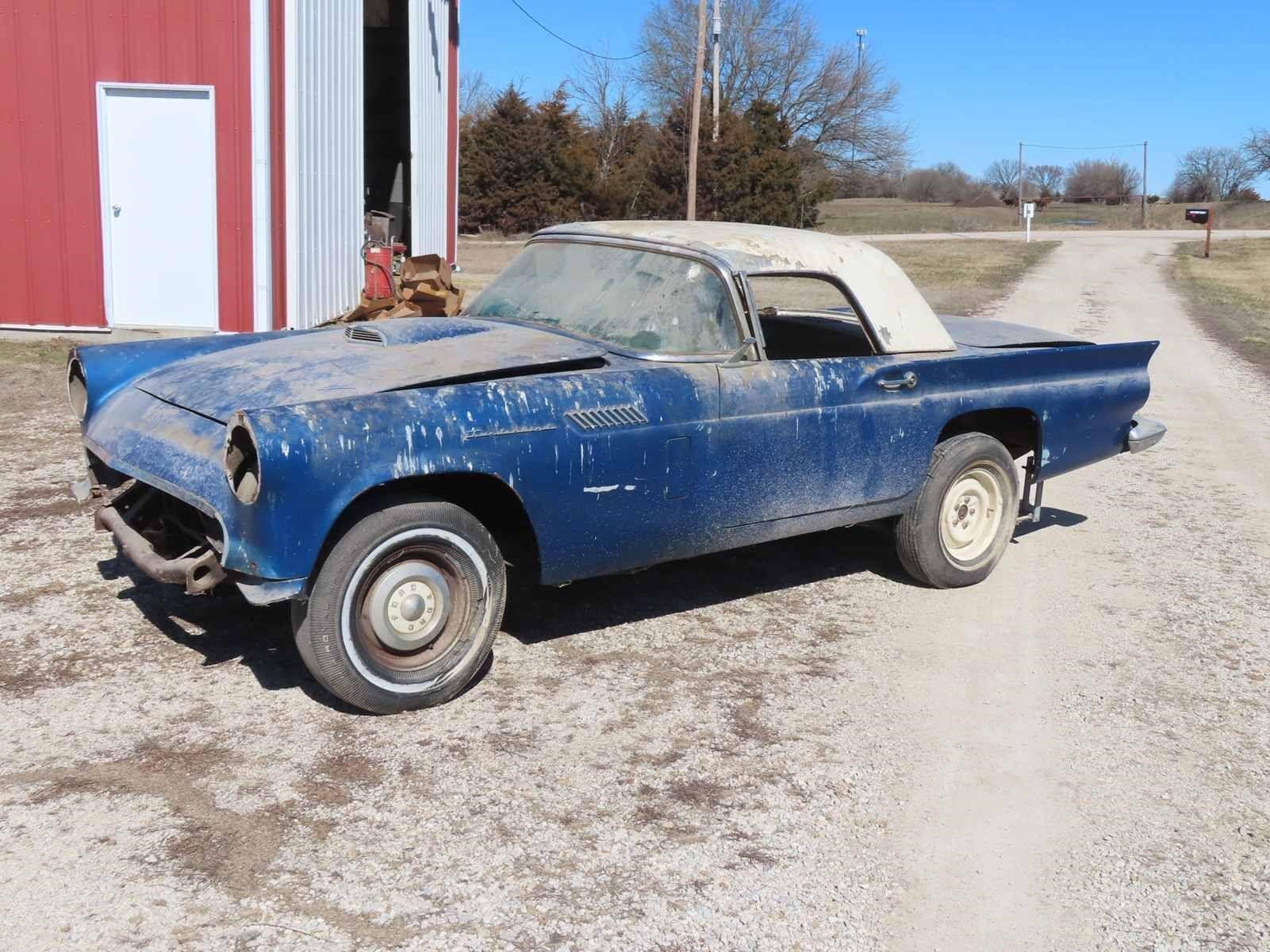 MORE UPDATED PHOTOS: 1957 Ford Thunderbird
