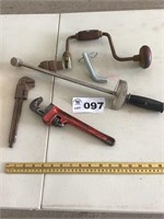 TORQUE WRENCH, BRACE, PIPE WRENCHES
