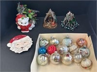 Vtg Christmas ornaments & decor