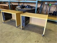 2pcs- 36" desks
