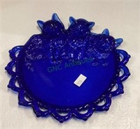 Cobolt blue Westmoreland cat trio plate overall
