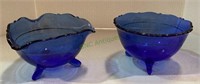 Vintage lot of two matching pattern footed bowls