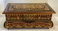 Beautiful vintage musical jewelry box with Swiss
