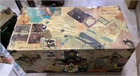 Vintage travel/storage chest w/no lock with one