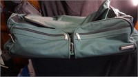 Rolling Tote/Suitcase Bag by Pinnacle