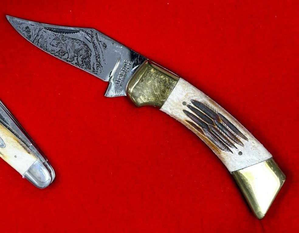 Case Knife, 2 Star-Pauls Knives, 3-Knife Display
