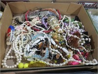 COLLECTION OF COSTUME NECKLACES