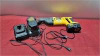 Dewalt saws all 2 Batts and 2 chargers