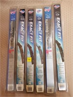 Lot of Assorted Carquest Windshield Wipers
