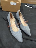 Women's heels  size 1.5