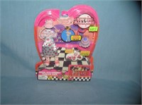 Super strawberry fashion pack doll accessory play