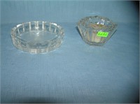 Pair of crystal items includes a small bowl