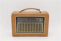 Vintage Silvertone Model 222 AM/FM Radio