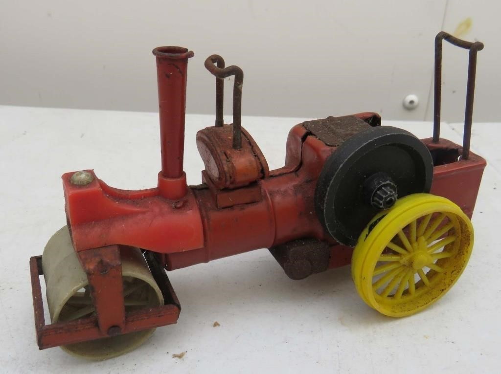 Retro Steampunk Old Japan Tin Road Roller "B" Toy
