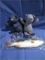 Oskosh bears and fish