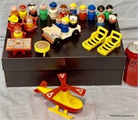 Vintage Fisher Price Little People Collection