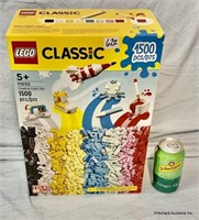 Lego Classic Set 1500 Pieces NIB