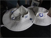 2 colts hats, 1 is autographed