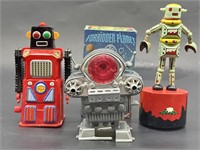 Vintage Robot Toys, as pictured