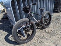 Diamondback EL-050 Fat Tire Mountain Bike