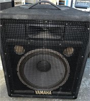 Yamaha SV12 speaker 16x15x20