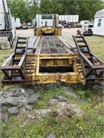 30' FLATBED EQUIPMENT TRAILER W/RAMPS