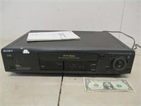 Vintage Sony SLV-795HF VCR - Powers On - Not