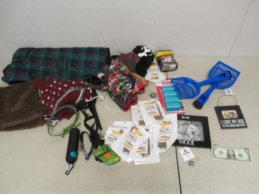 Lot of Assorted Dog Training & Dog Related Items